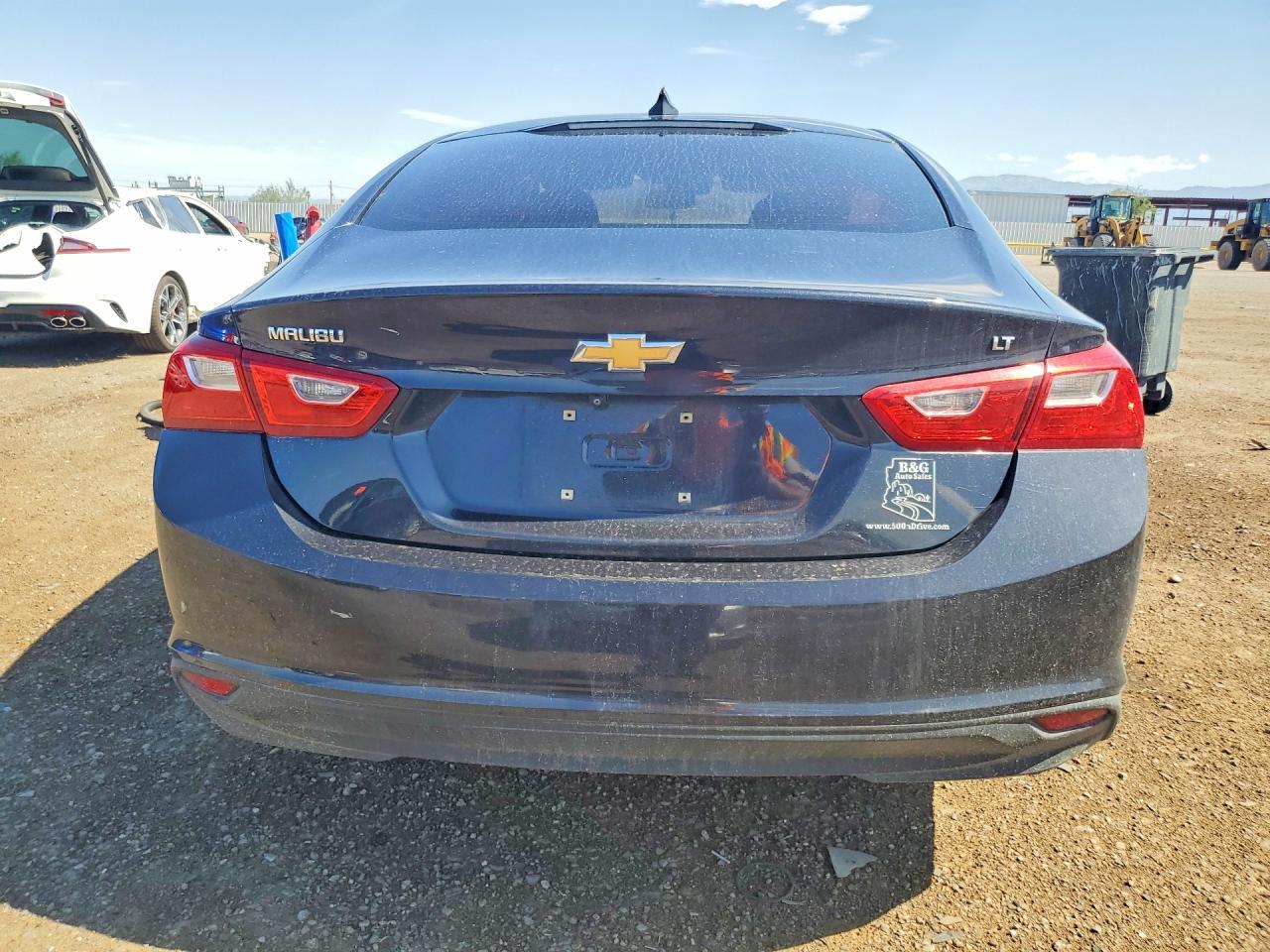 2023 Chevrolet Malibu - Image 6