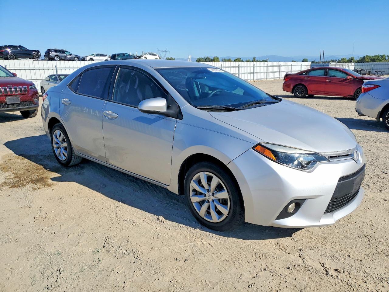 2016 Toyota Corolla Le - Фото 4