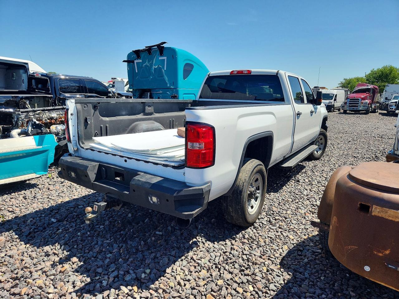 2019 GMC Sierra K3500 - Image 3