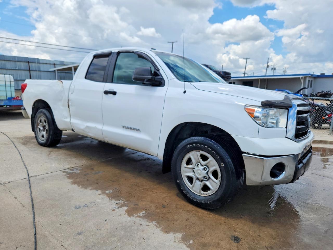 2012 Toyota Tundra Grade - Image 4