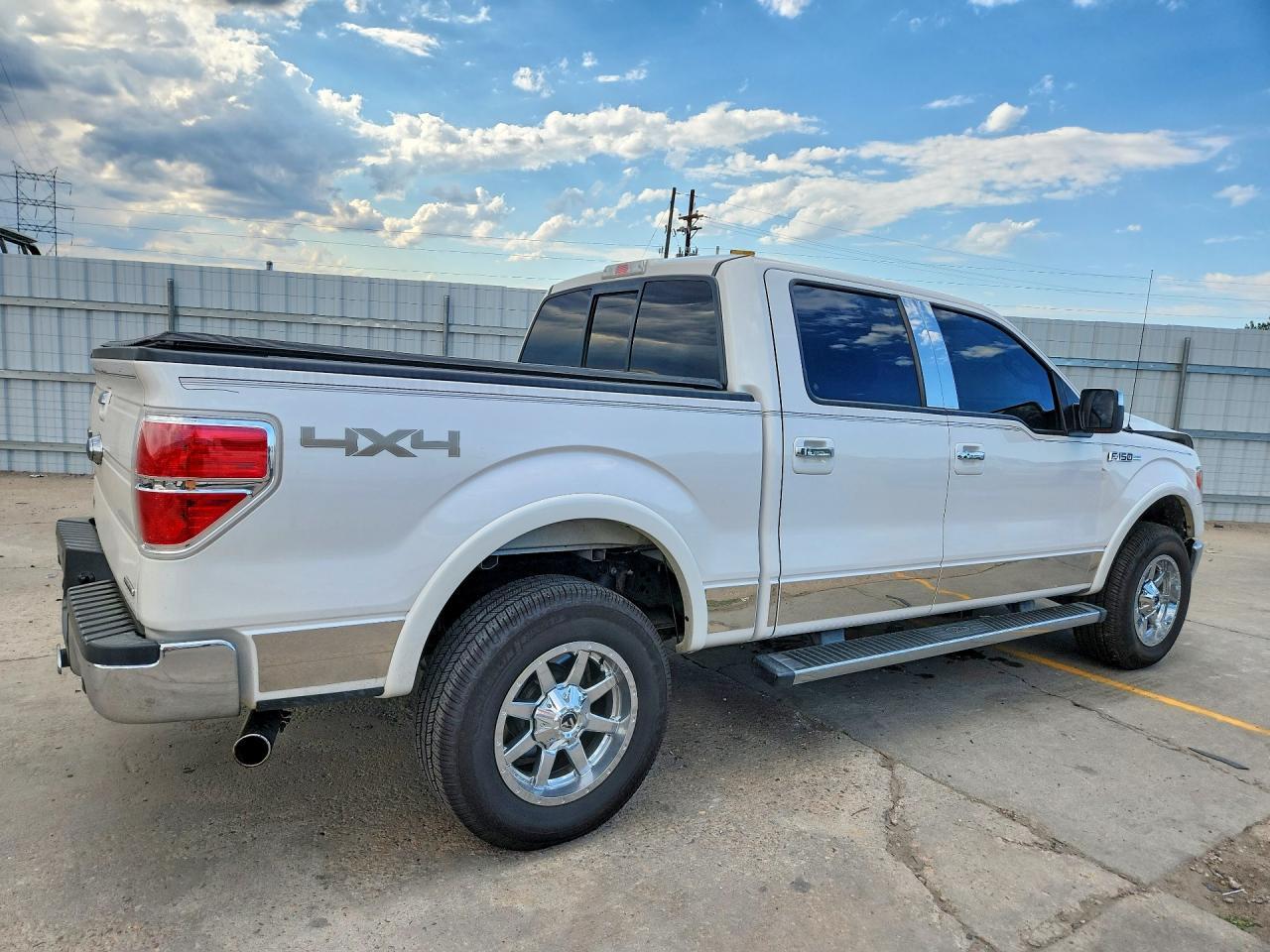2014 Ford F150 Supercrew - Фото 3