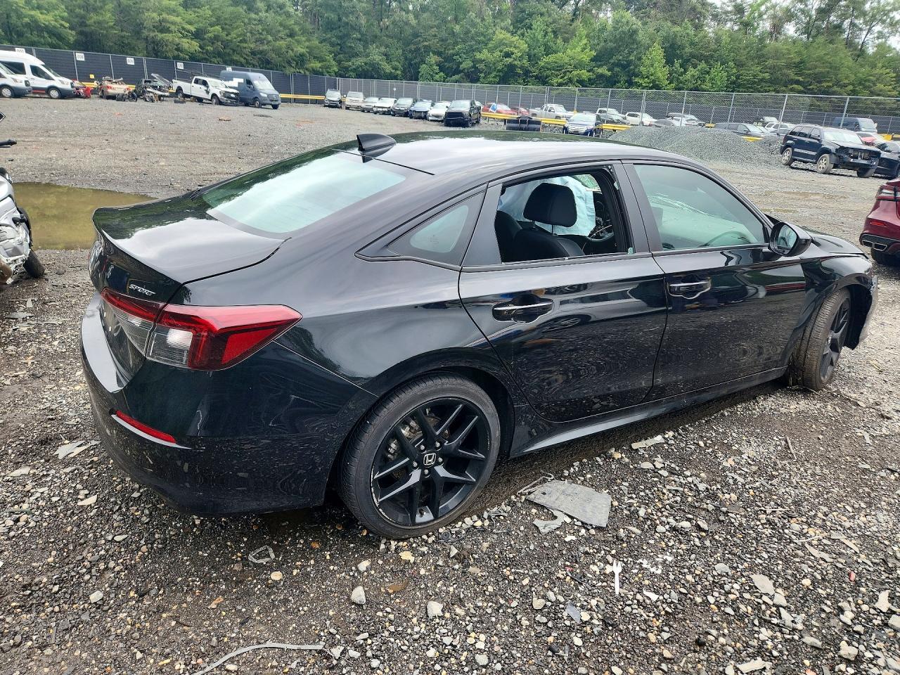 2025 Honda Civic Sport - Фото 3