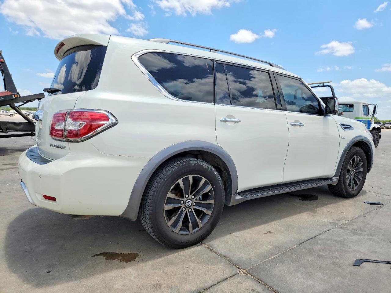 2017 Nissan Armada Platinum - Image 3