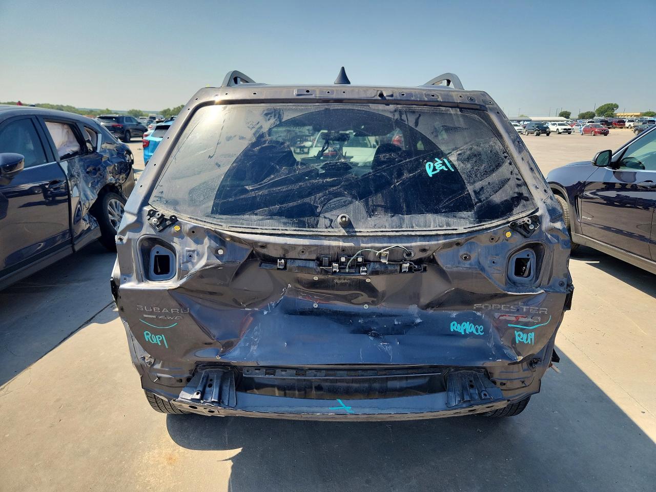 2020 Subaru Forester Touring - Image 6