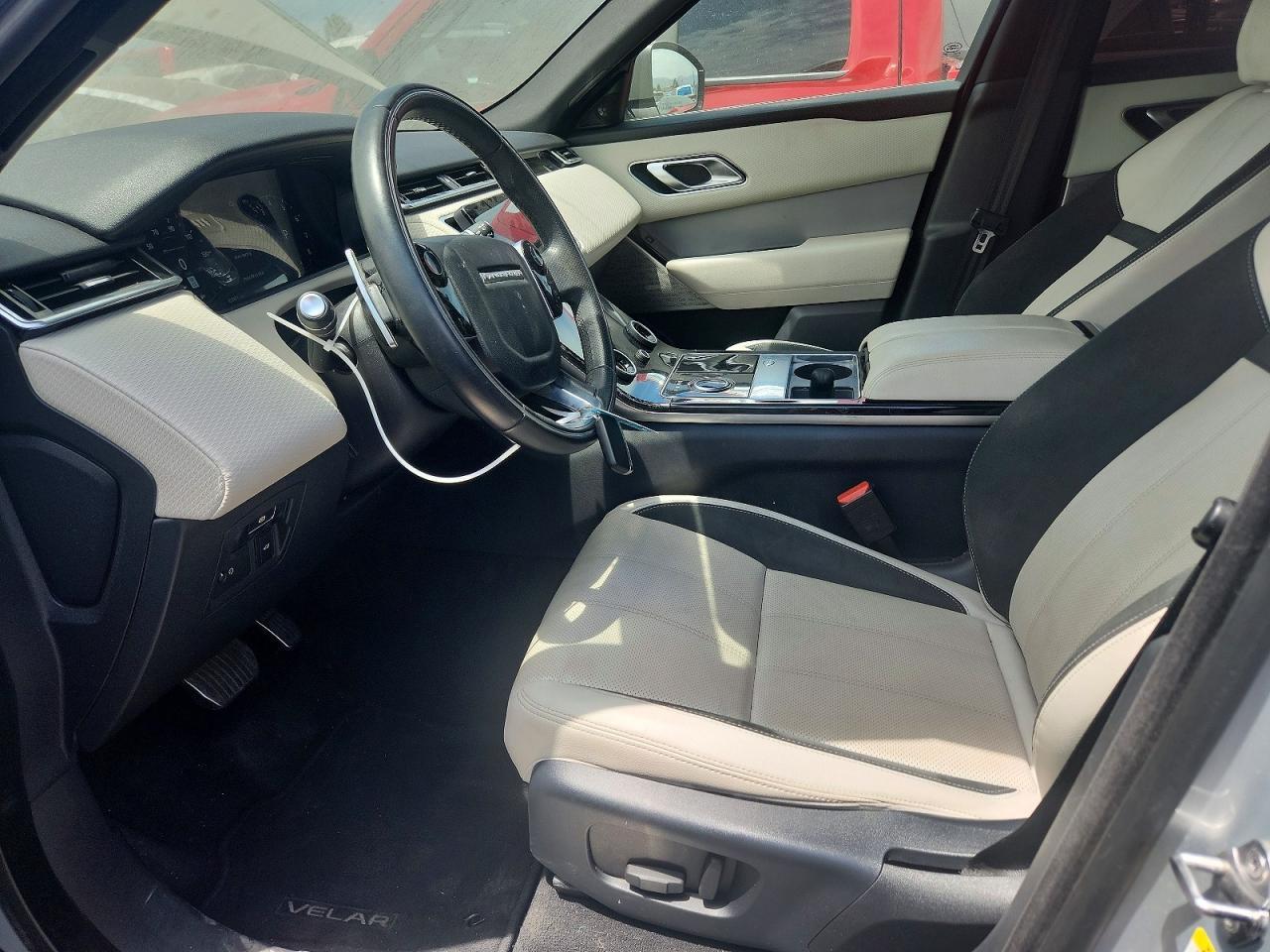 2019 Land Rover Range Rover Velar R-Dynamic Se - Image 7