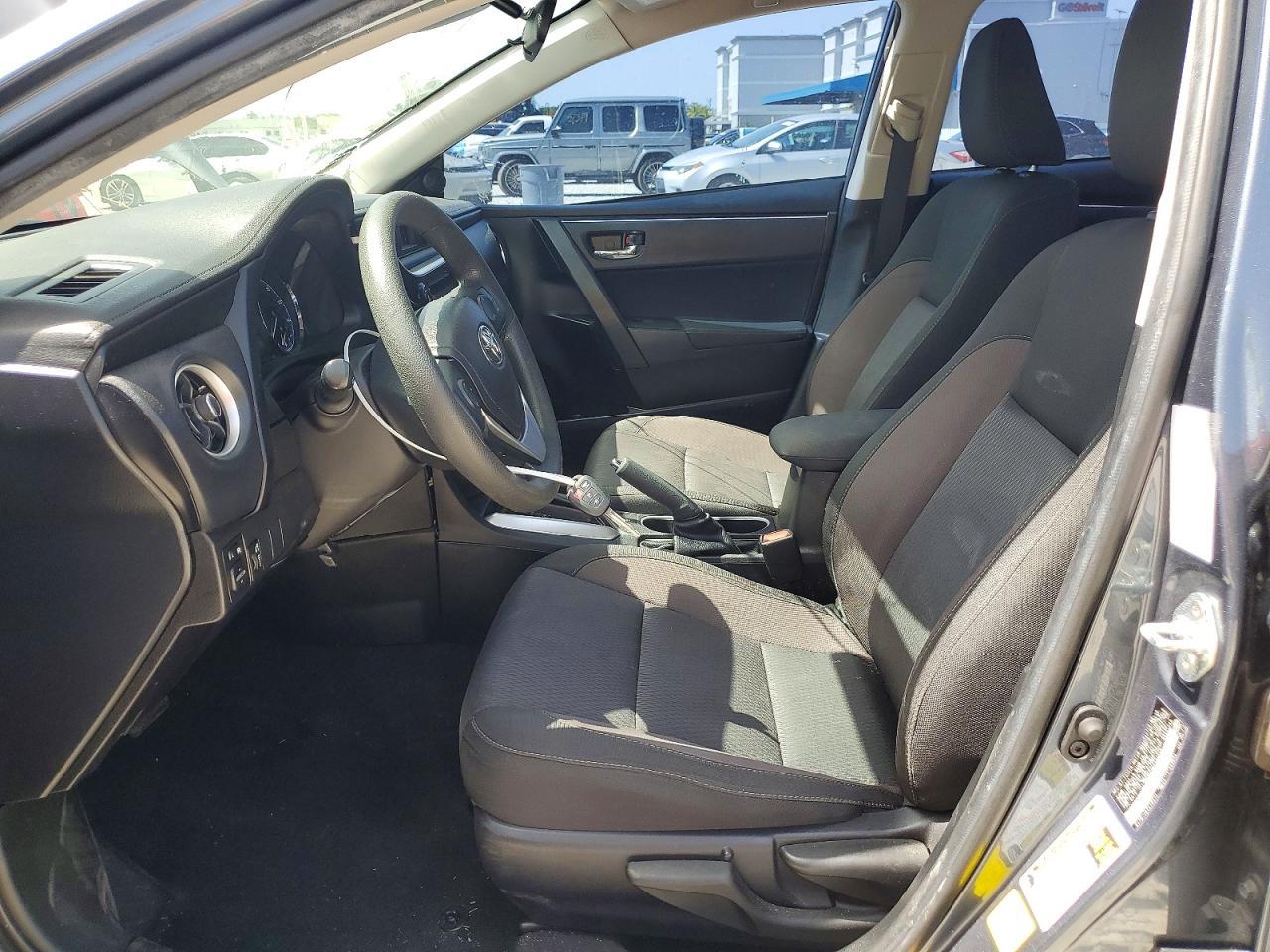 2019 Toyota Corolla Le - Фото 7