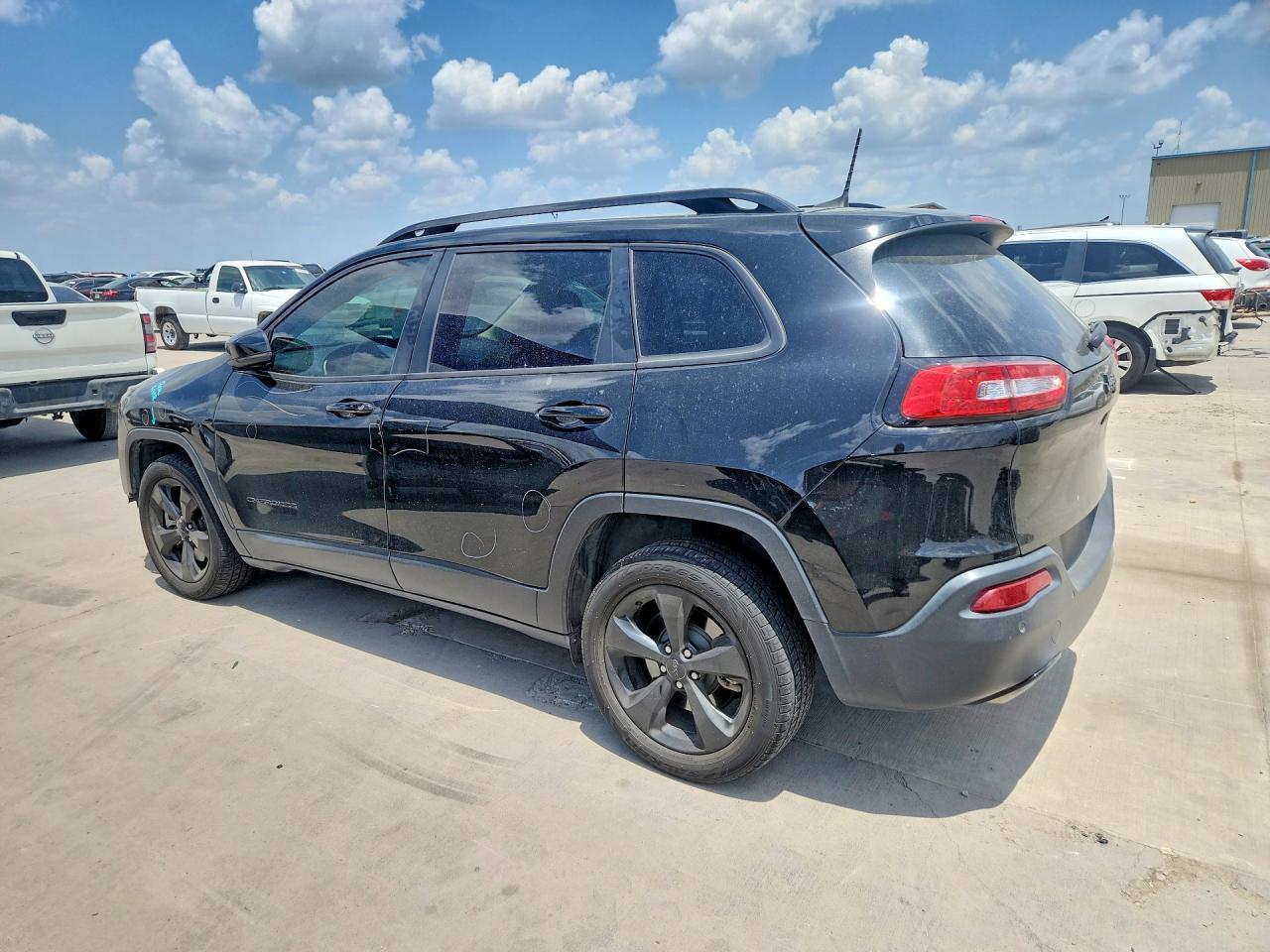 2018 Jeep Cherokee Limited - Image 2
