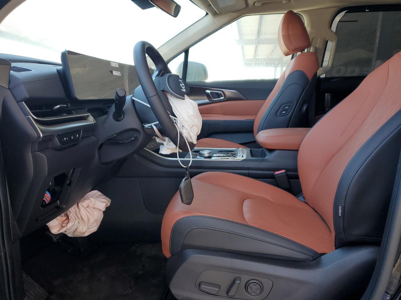2025 Kia Carnival Hybrid Sx - Image 7