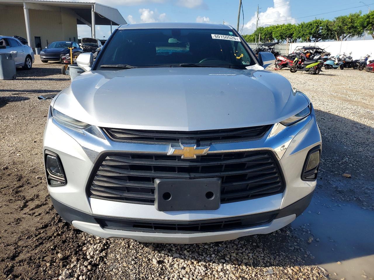 2020 Chevrolet Blazer L - Image 5