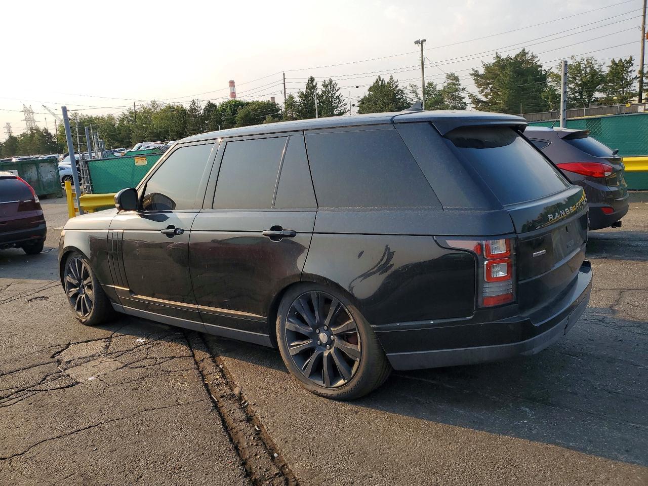 2016 Land Rover Range Rover Supercharged - Image 2