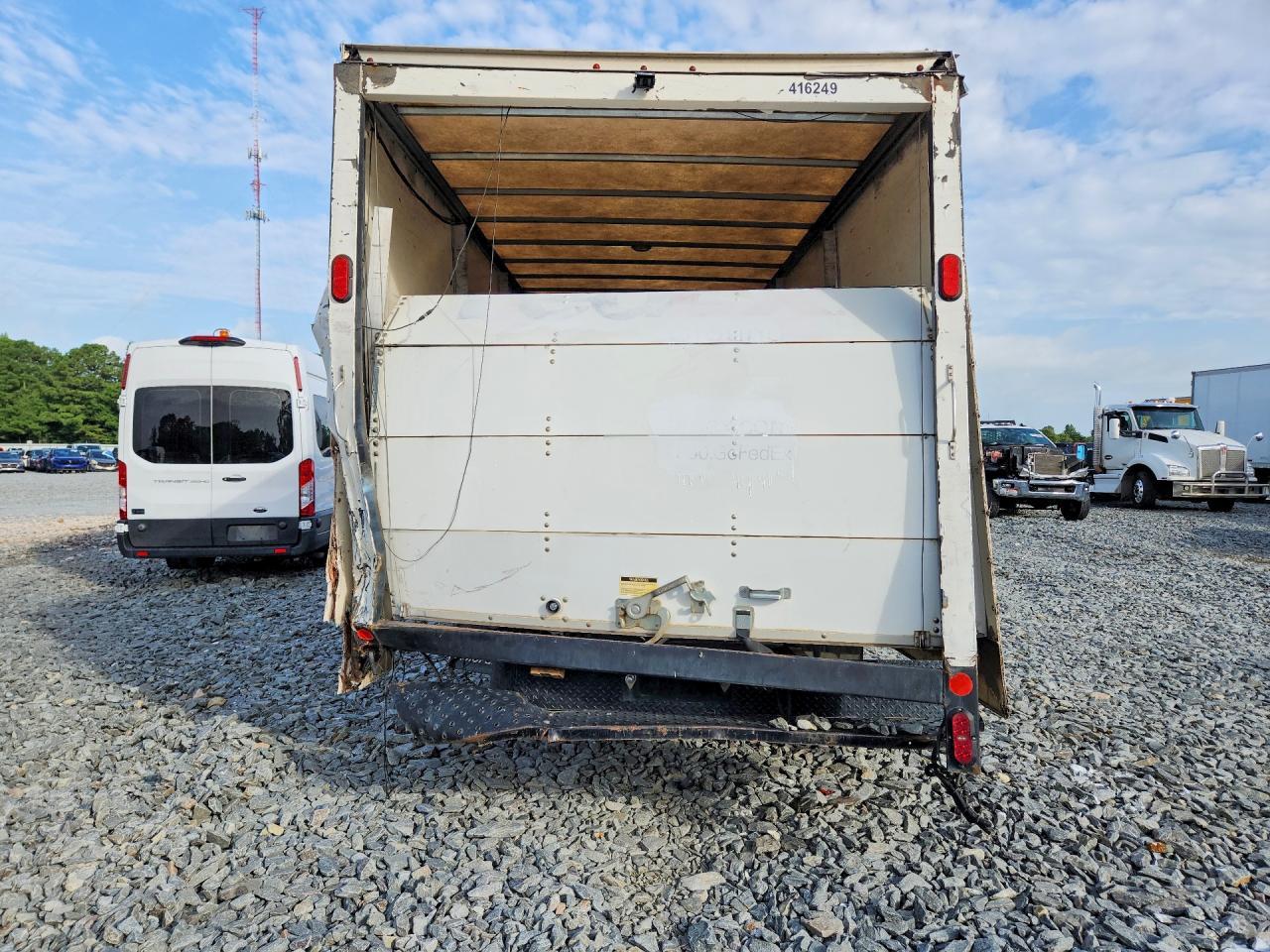 2019 Ford Econoline E350 Super Duty Van - Image 6