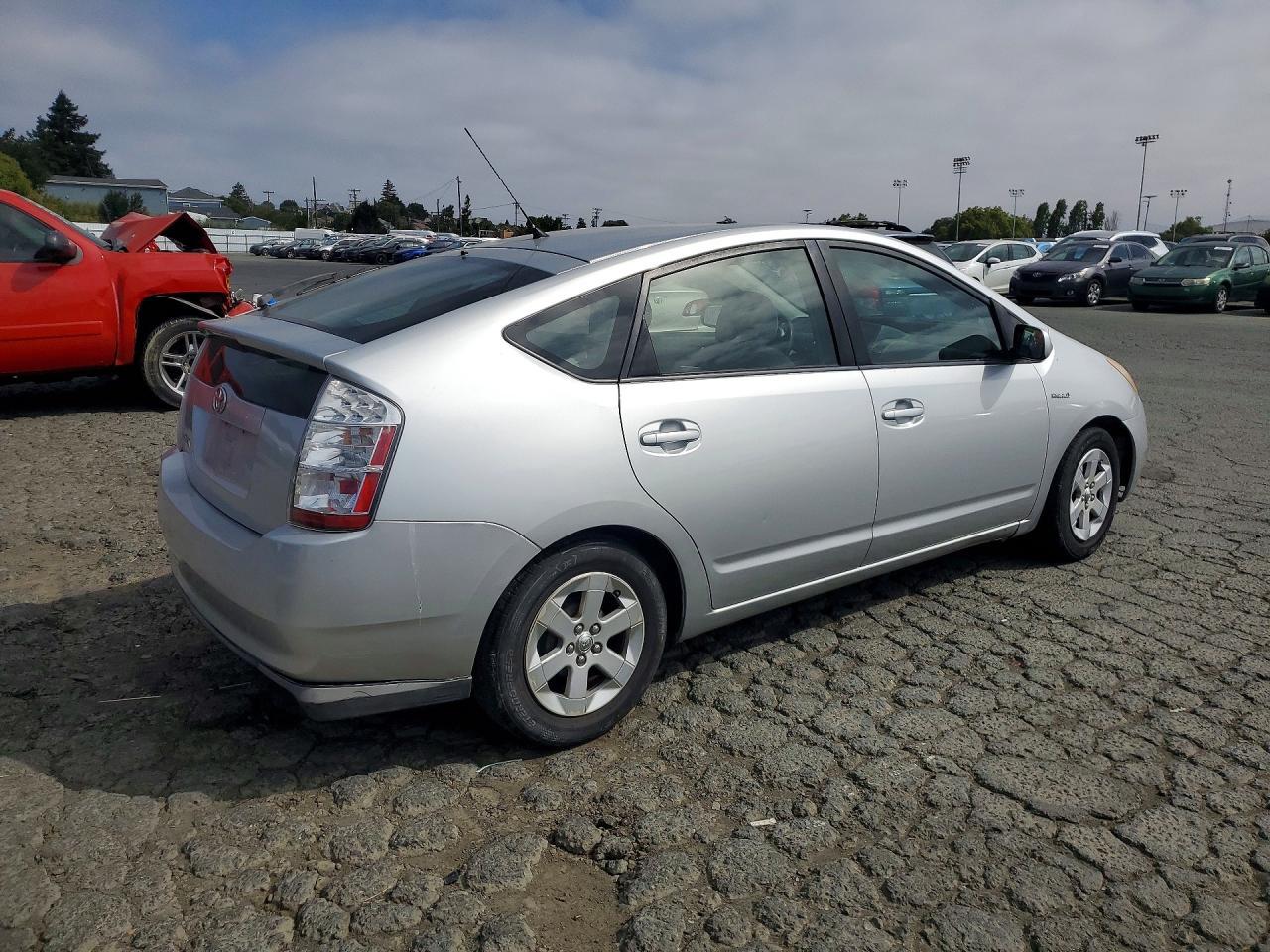 2008 Toyota Prius Base - Фото 3