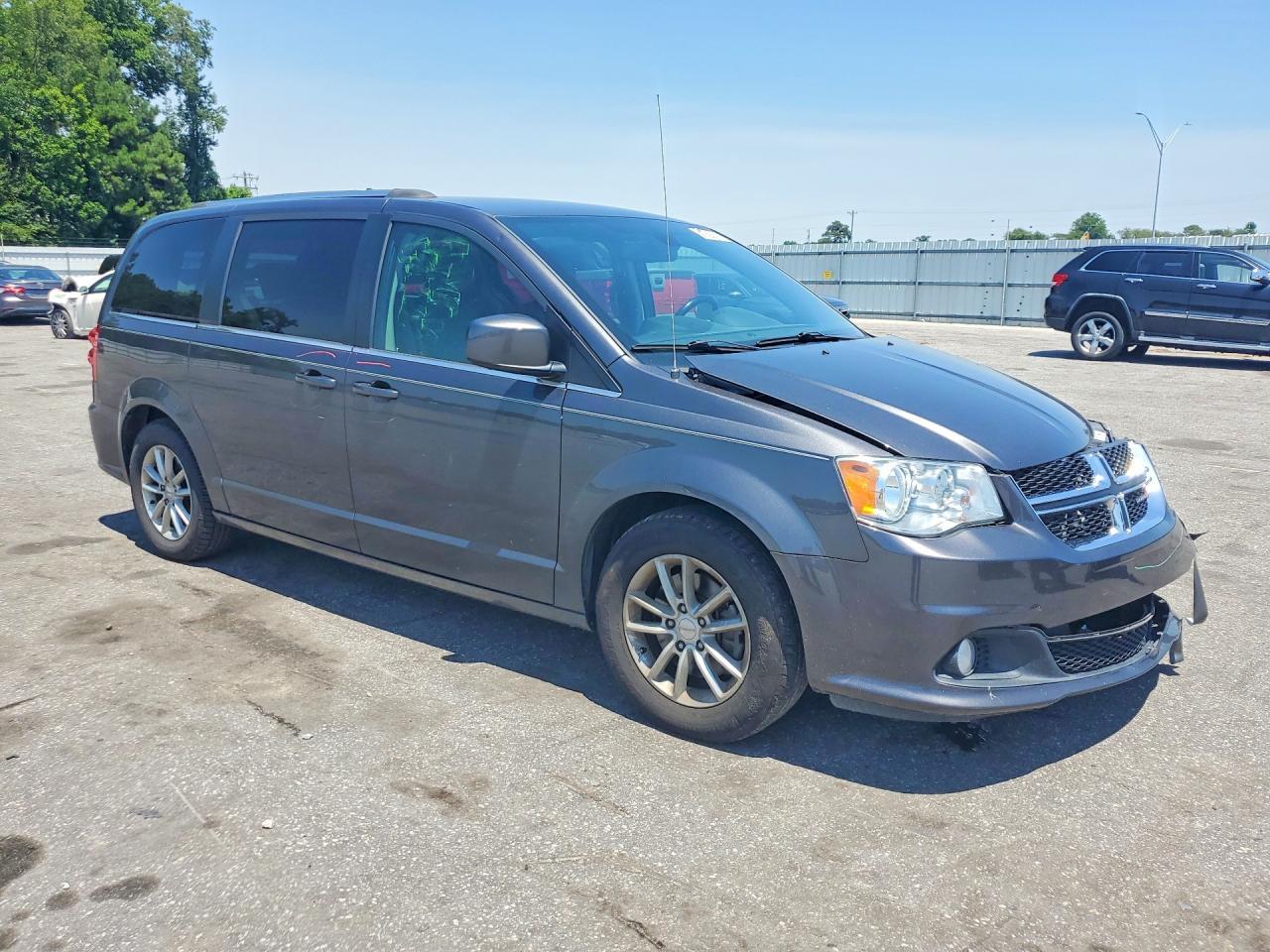 2020 Dodge Grand Caravan Sxt - Image 4