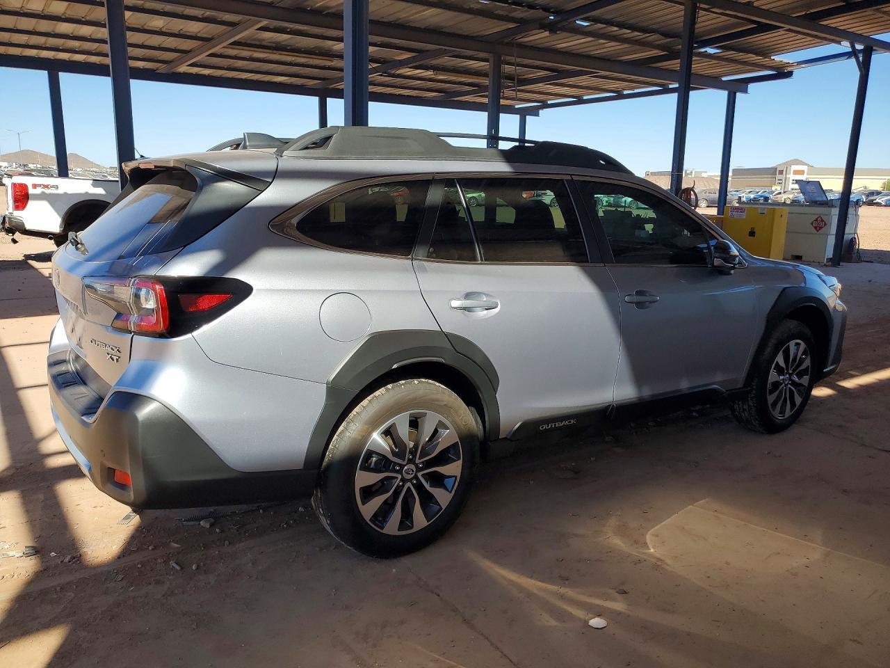 2024 Subaru Outback Limited Xt - Image 3