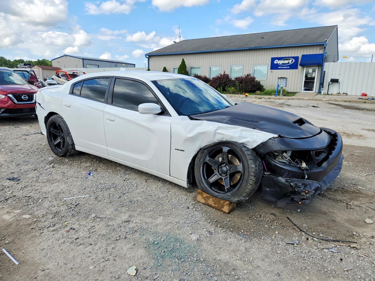 2018 Dodge Charger R/T - Image 4