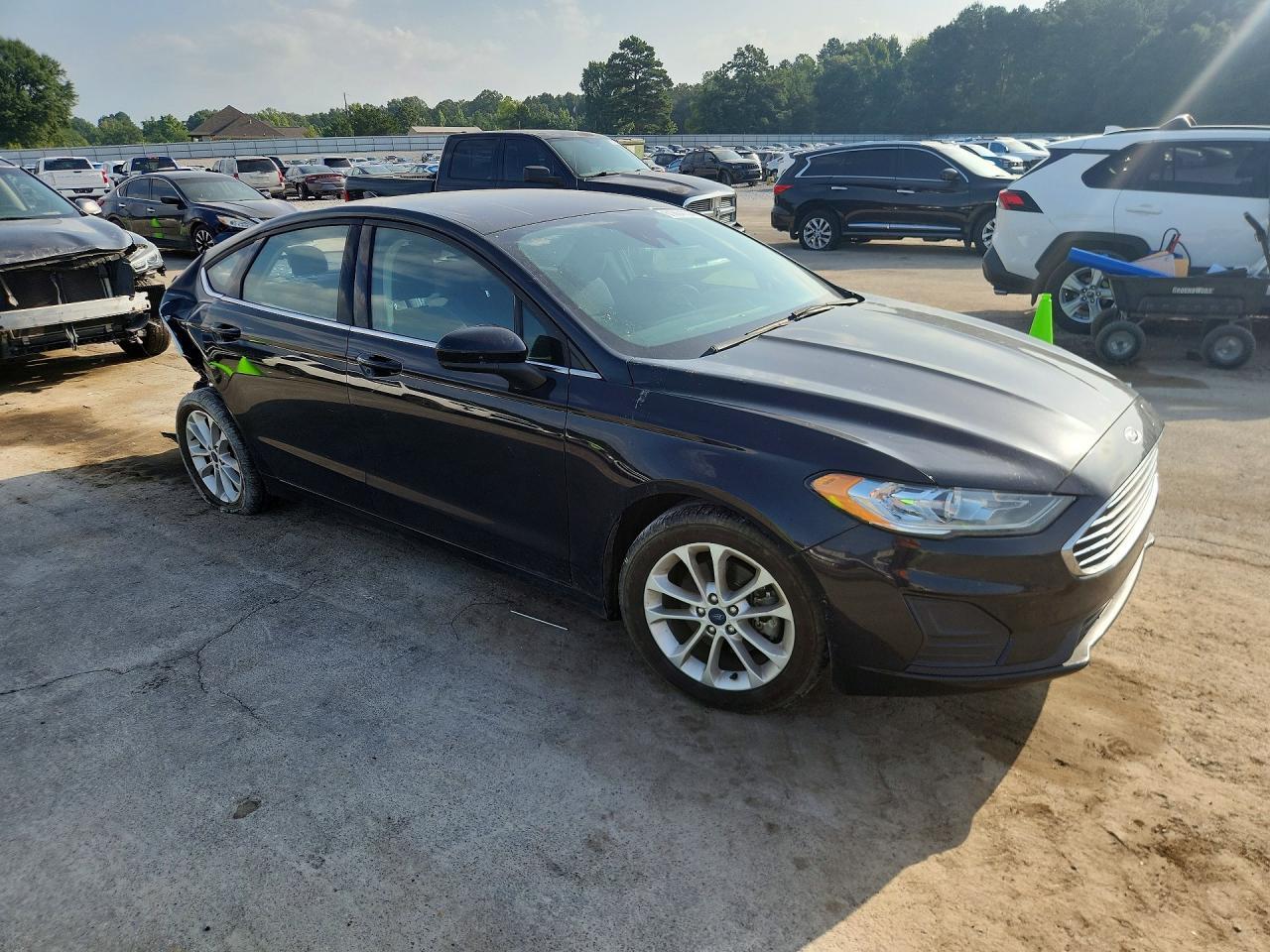 2020 Ford Fusion Se - Image 4