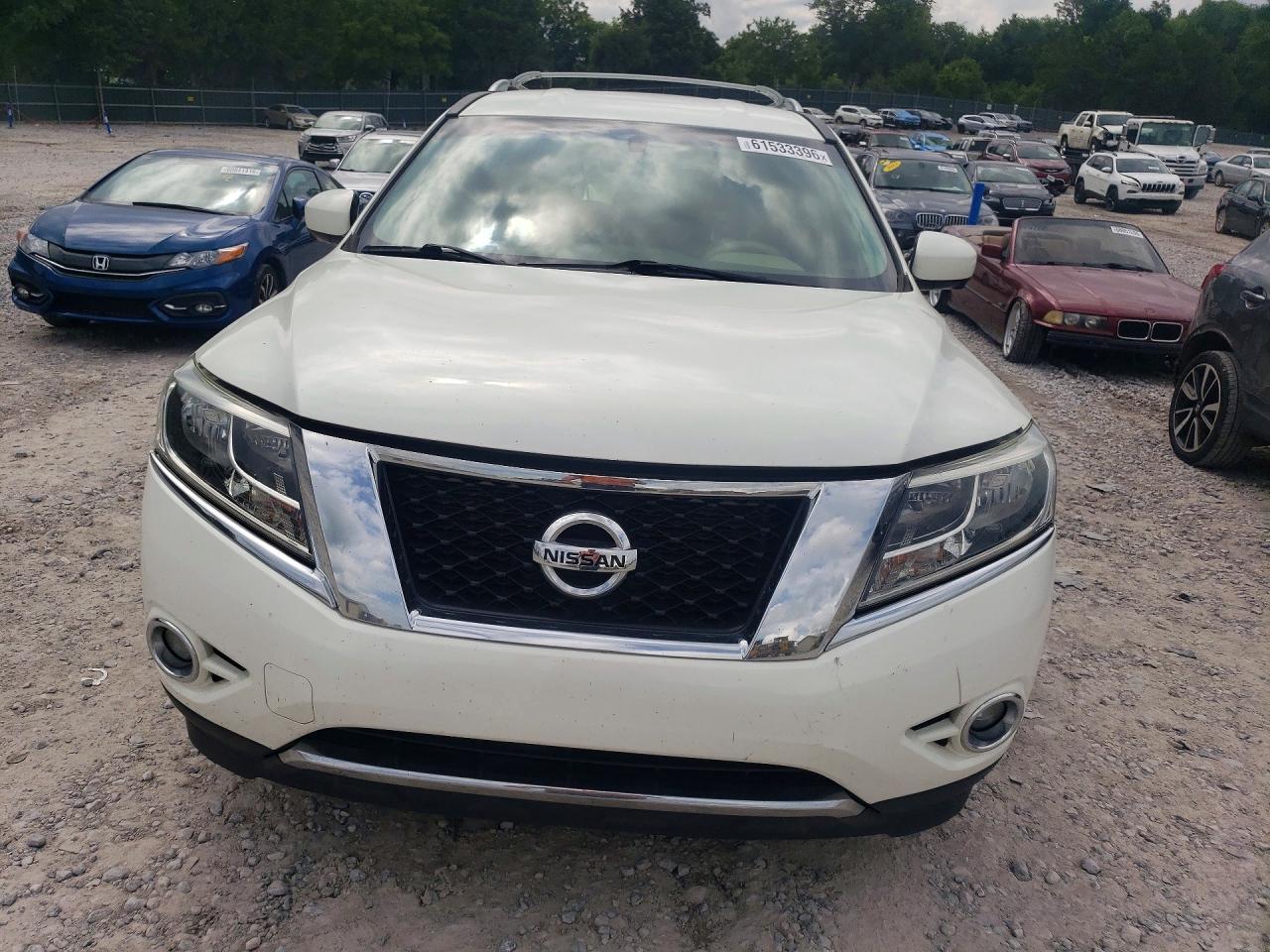 2014 Nissan Pathfinder S - Image 5