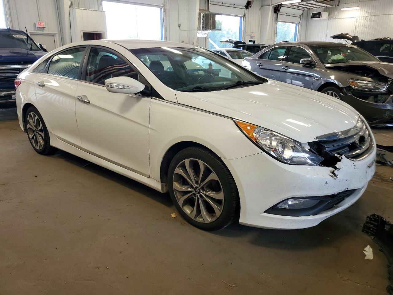 2014 Hyundai Sonata Se - Image 4