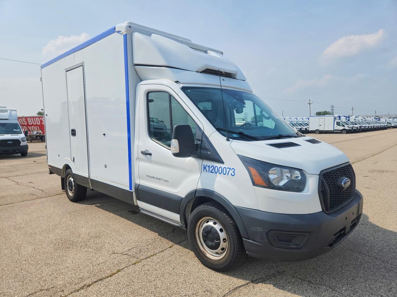 2020 Ford Transit Delivery Truck - Image 4