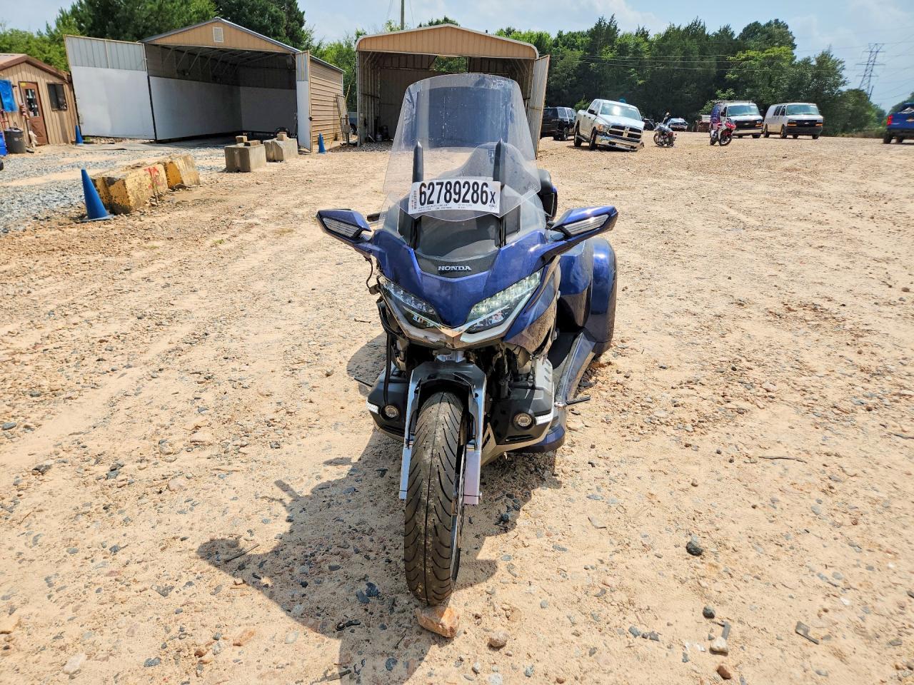 2018 Honda Gl1800 D - Image 2