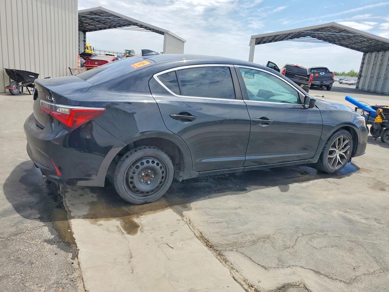 2019 Acura Ilx Premium - Image 3