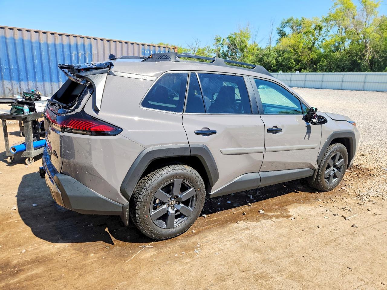 2026 Toyota Rav4 Woodland - Фото 3