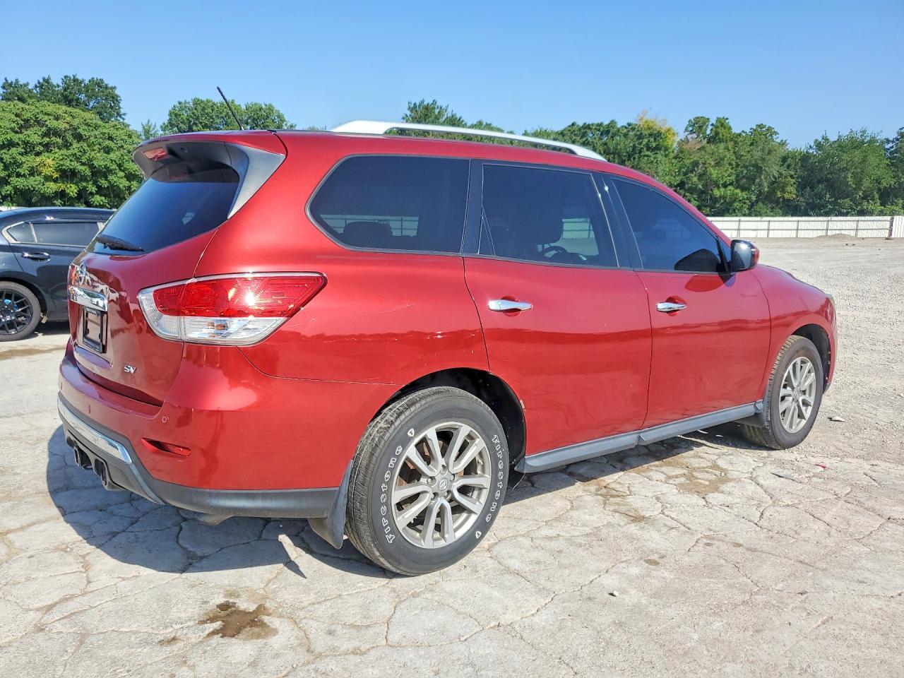 2014 Nissan Pathfinder Sv - Фото 3