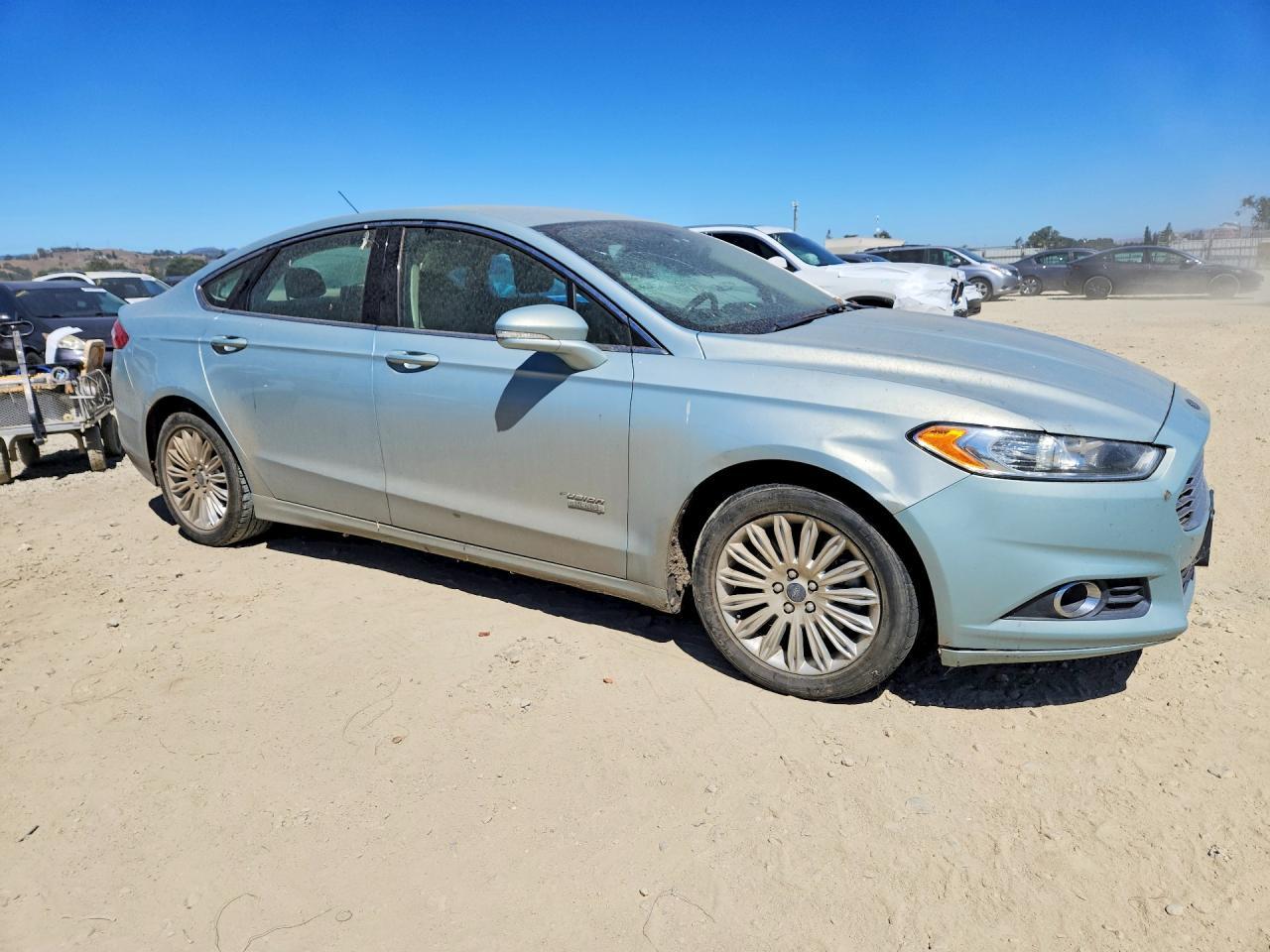 2013 Ford Fusion Se Phev - Фото 4