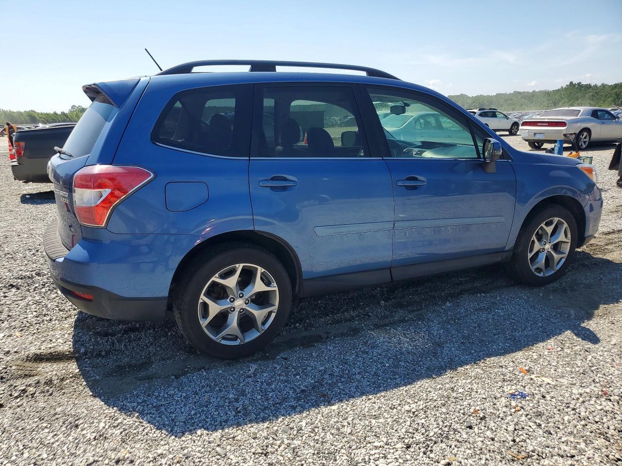 2015 Subaru Forester Limited+Moonroof - Image 3