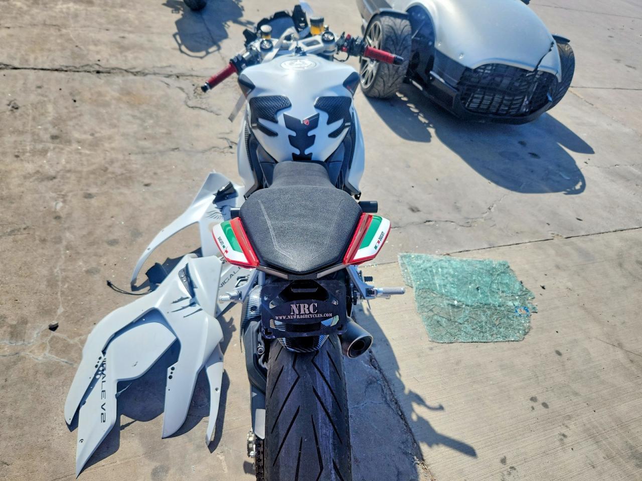 2021 Ducati Panigale V2 - Image 6
