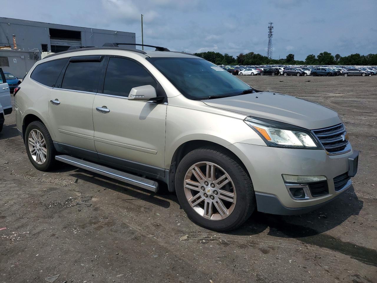 2013 Chevrolet Traverse Lt - Image 4