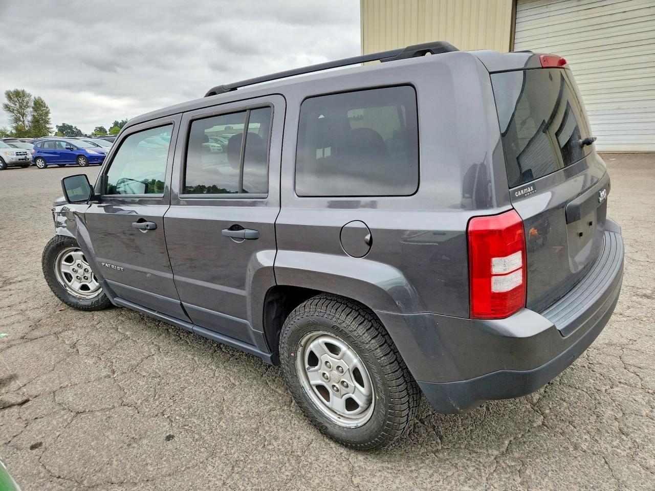 2016 Jeep Patriot Sport - Фото 2