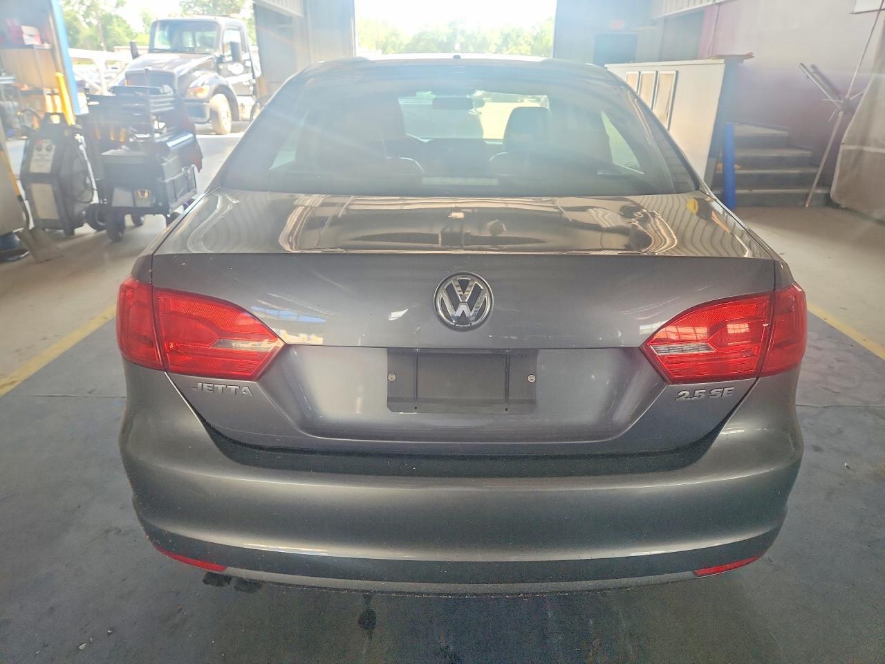 2013 Volkswagen Jetta Se - Фото 6