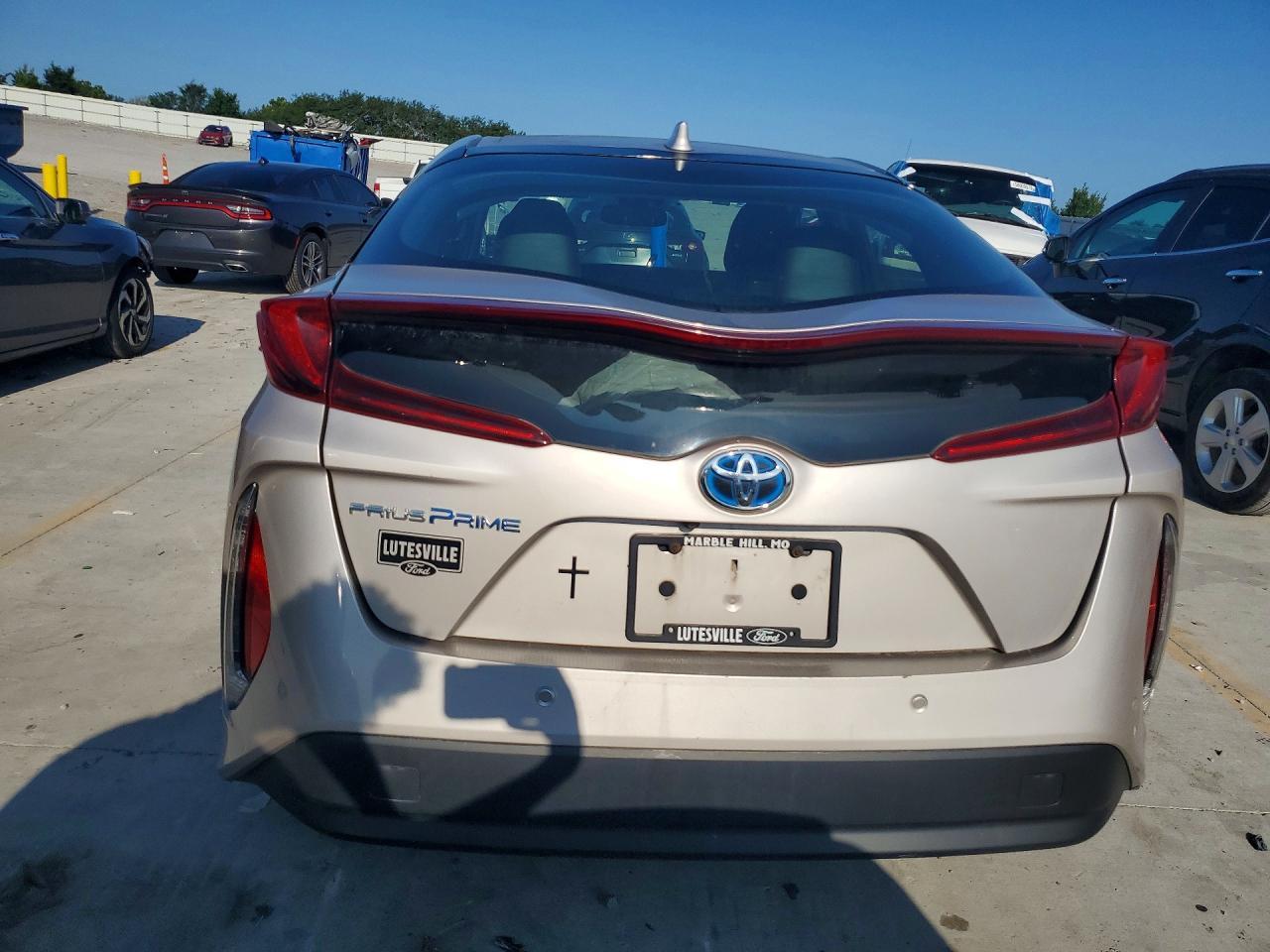 2018 Toyota Prius Prime Advanced - Image 6