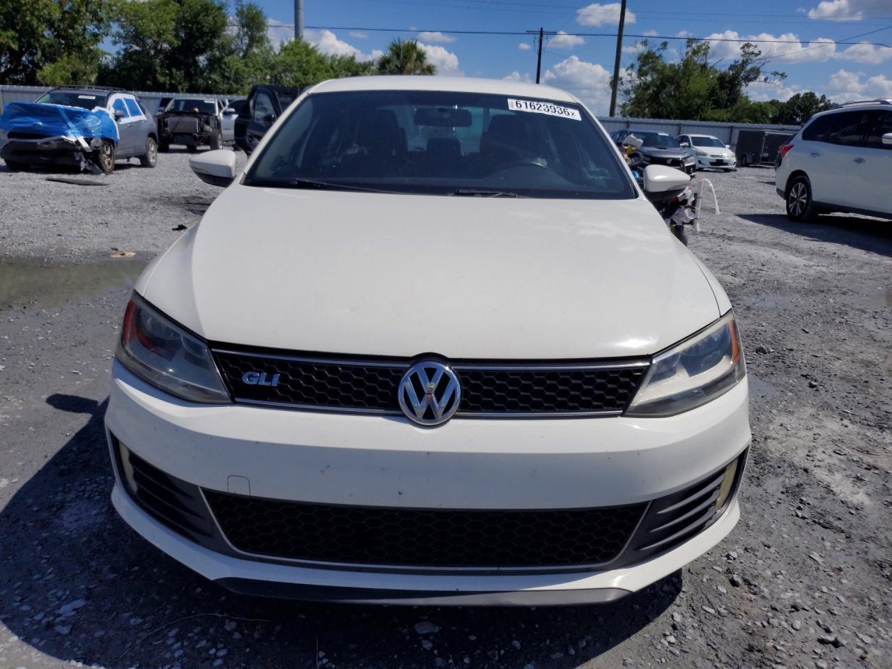 2013 Volkswagen Jetta Gli - Image 5