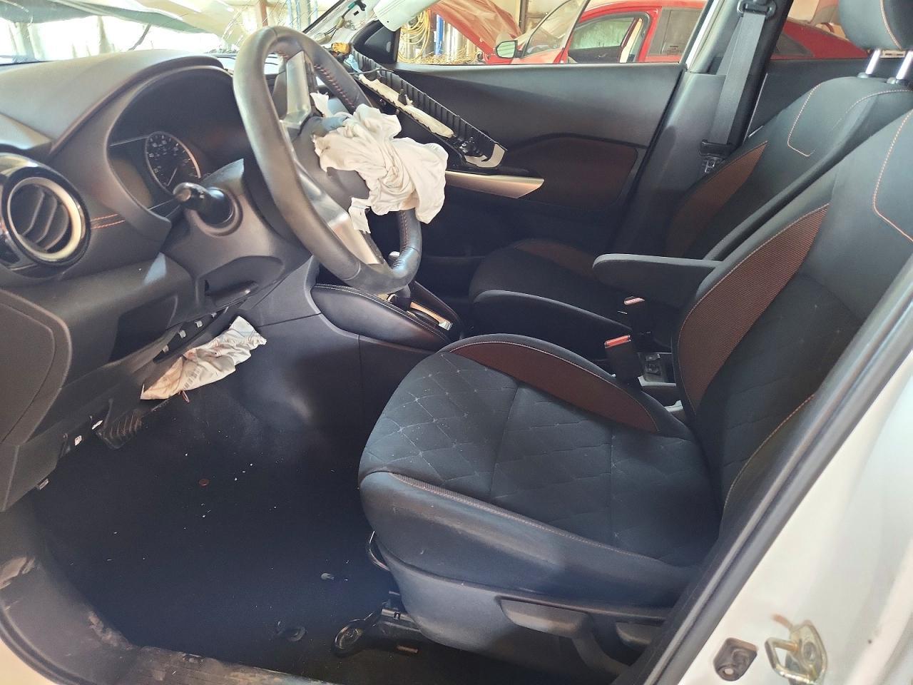 2020 Nissan Kicks Sr - Фото 7