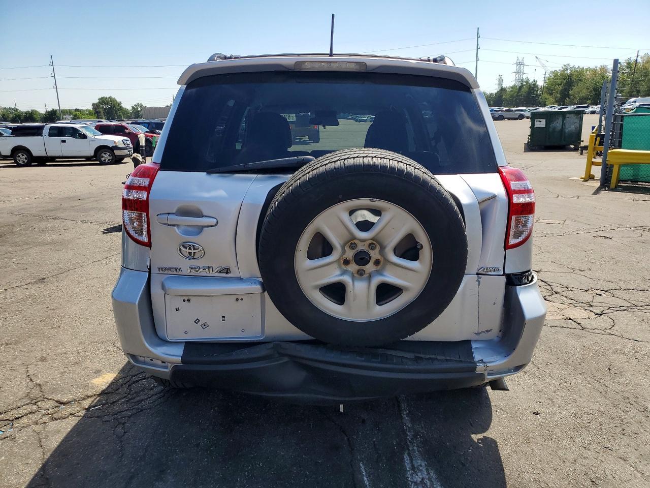 2012 Toyota Rav4 Base - Фото 6