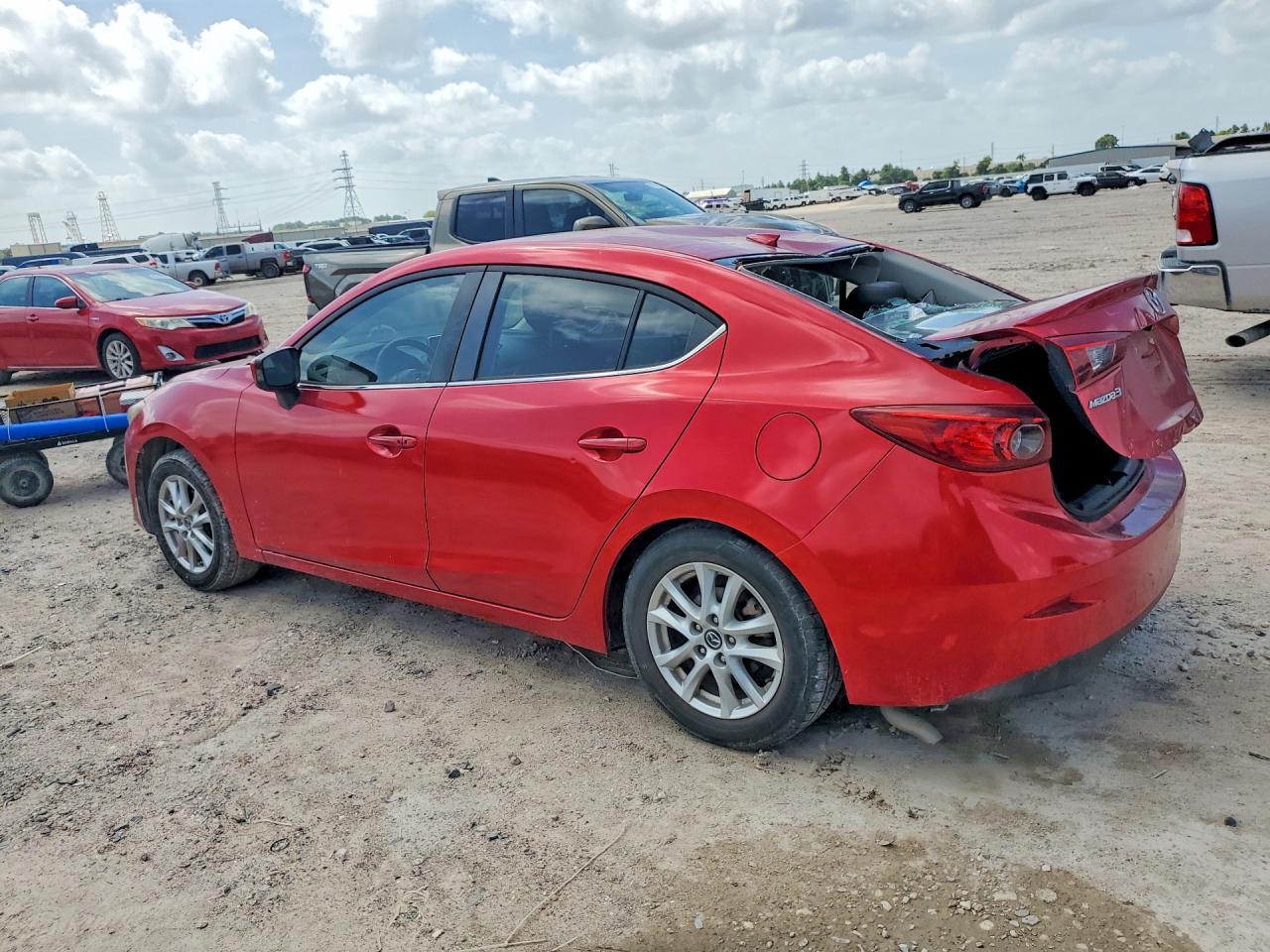 2014 Mazda 3 Grand Touring - Image 2
