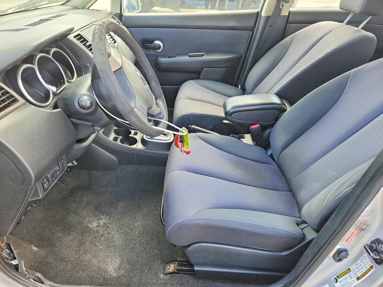 2009 Nissan Versa S/Sl - Фото 7
