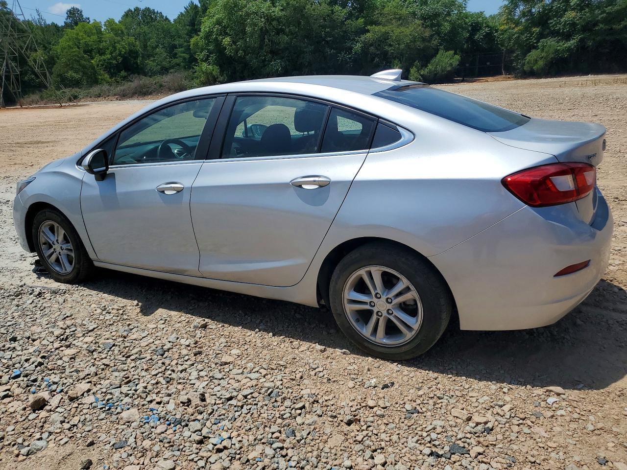 2017 Chevrolet Cruze Lt - Фото 2