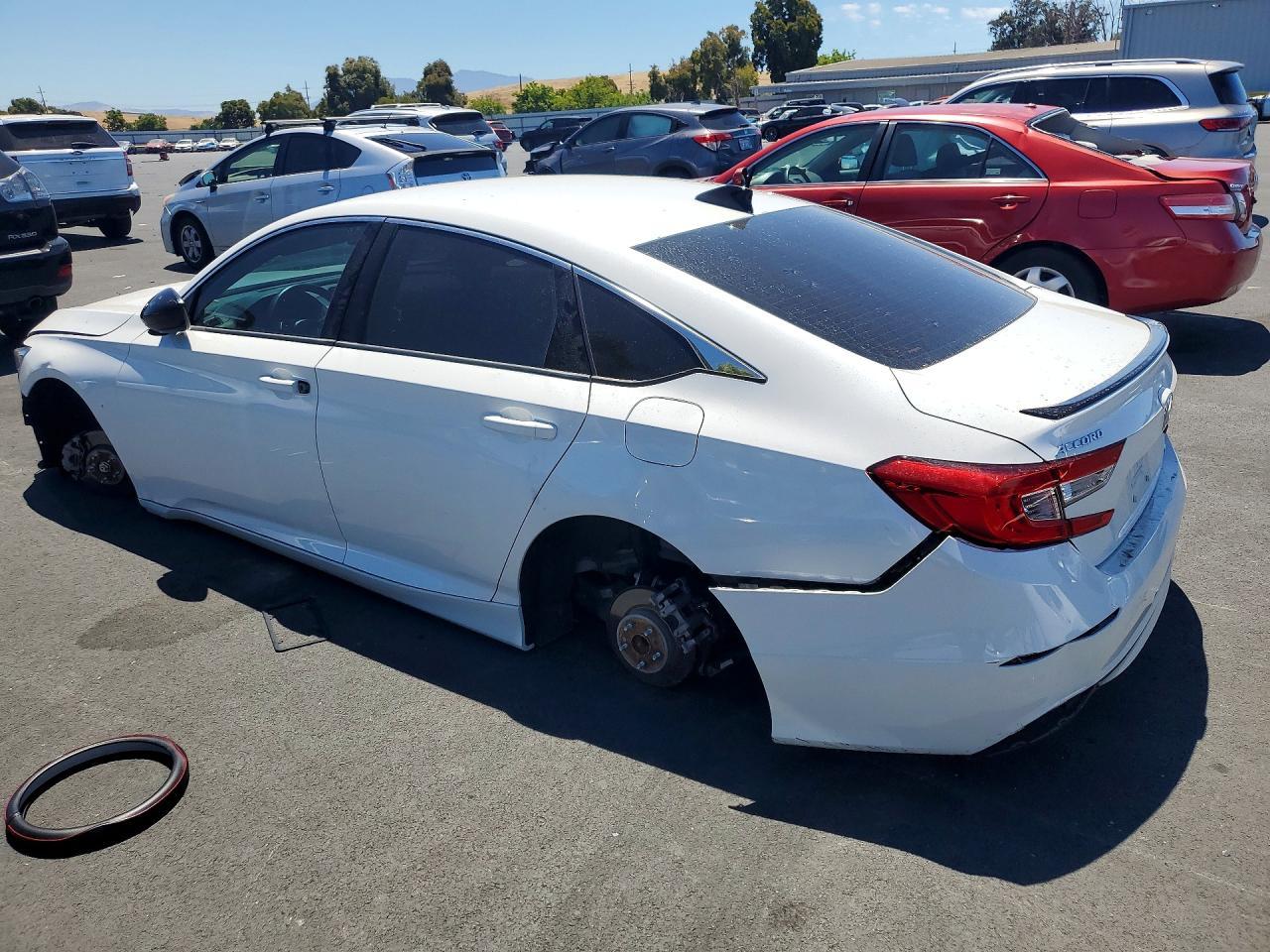 2021 Honda Accord Sport - Image 2