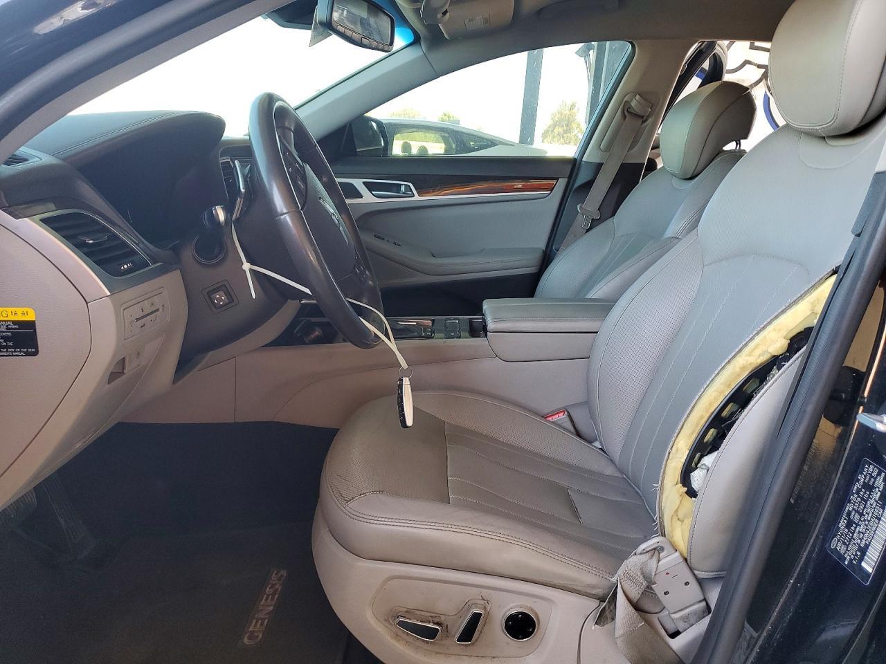 2017 Genesis G80 3.8 - Image 7