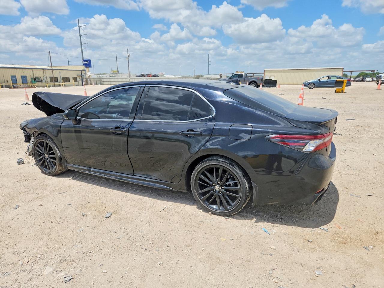 2024 Toyota Camry Xse - Фото 2