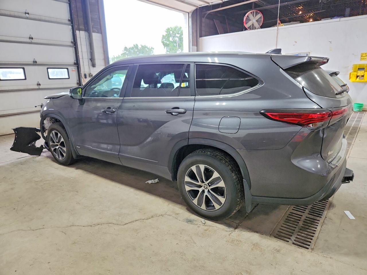 2023 Toyota Highlander Hybrid Xle - Фото 2