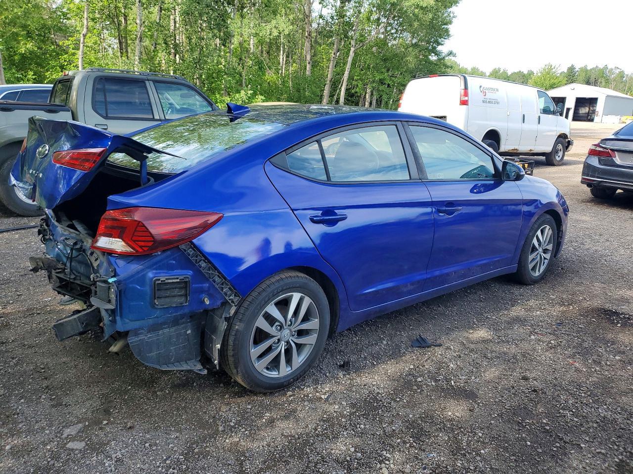 2019 Hyundai Elantra - Image 3