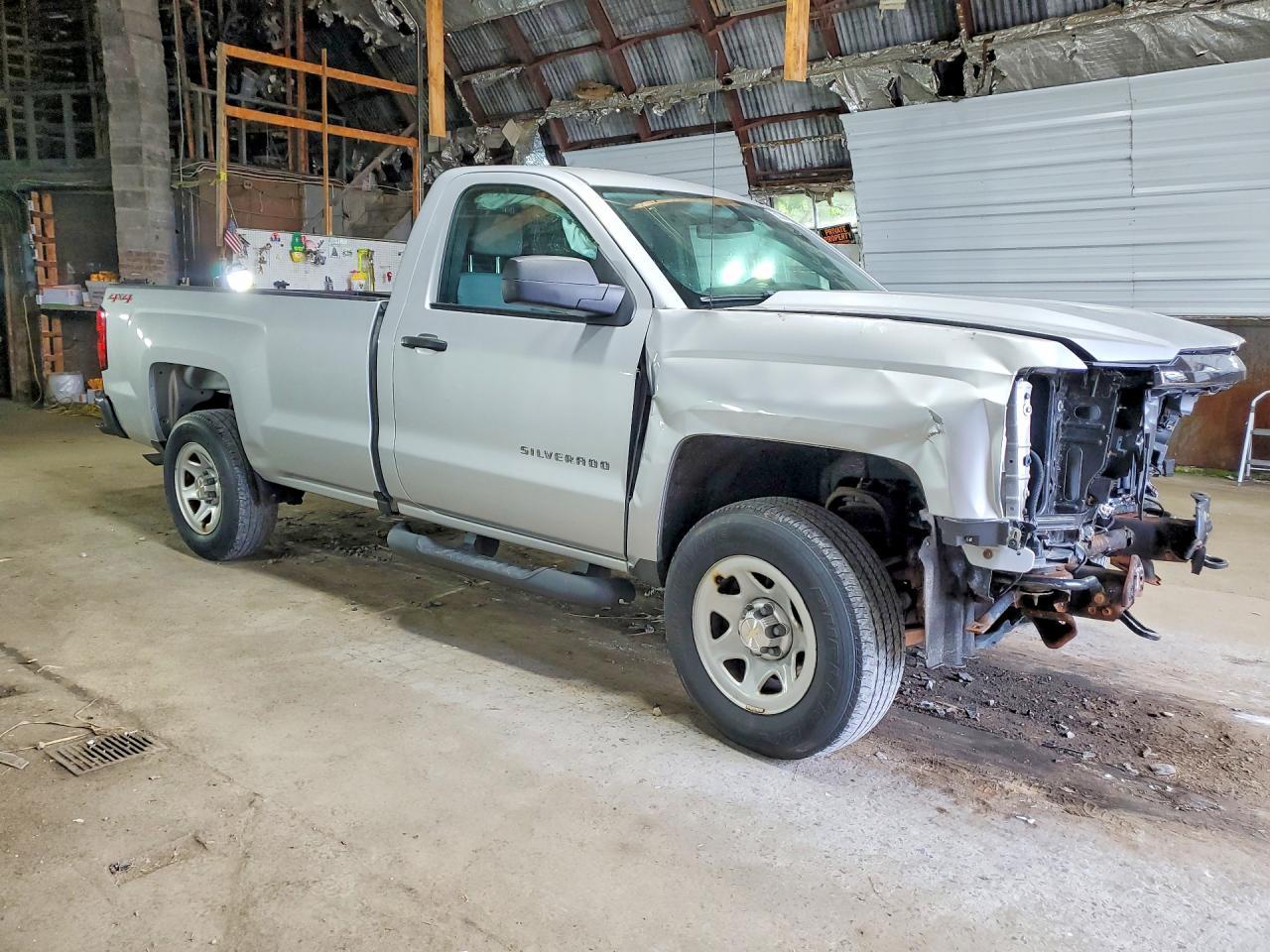 2016 Chevrolet Silverado K1500/K1500 Ls - Image 4