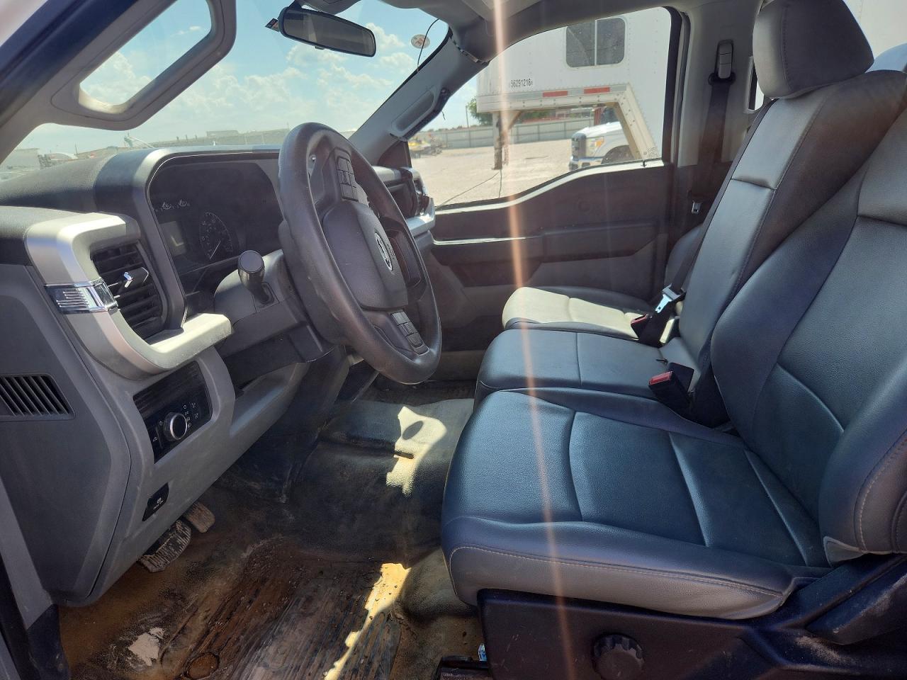 2024 Ford F350 Super Duty - Фото 7