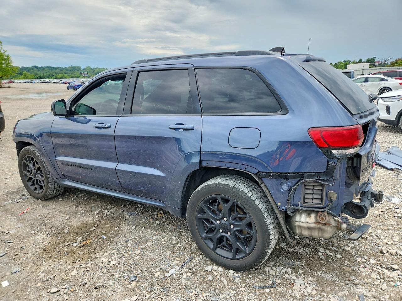 2021 Jeep Grand Cherokee Limited - Фото 2