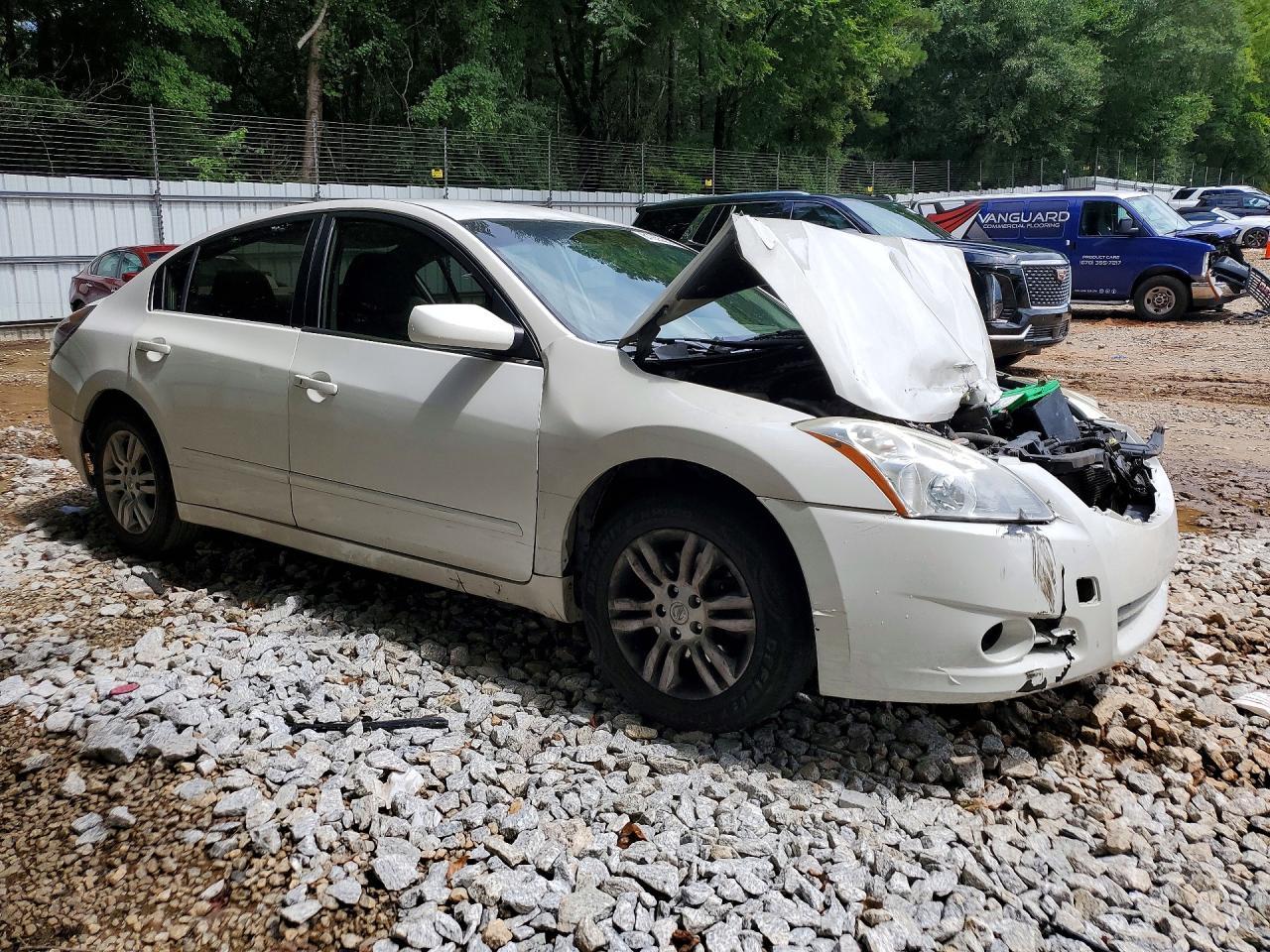 2012 Nissan Altima 2.5 - Image 4