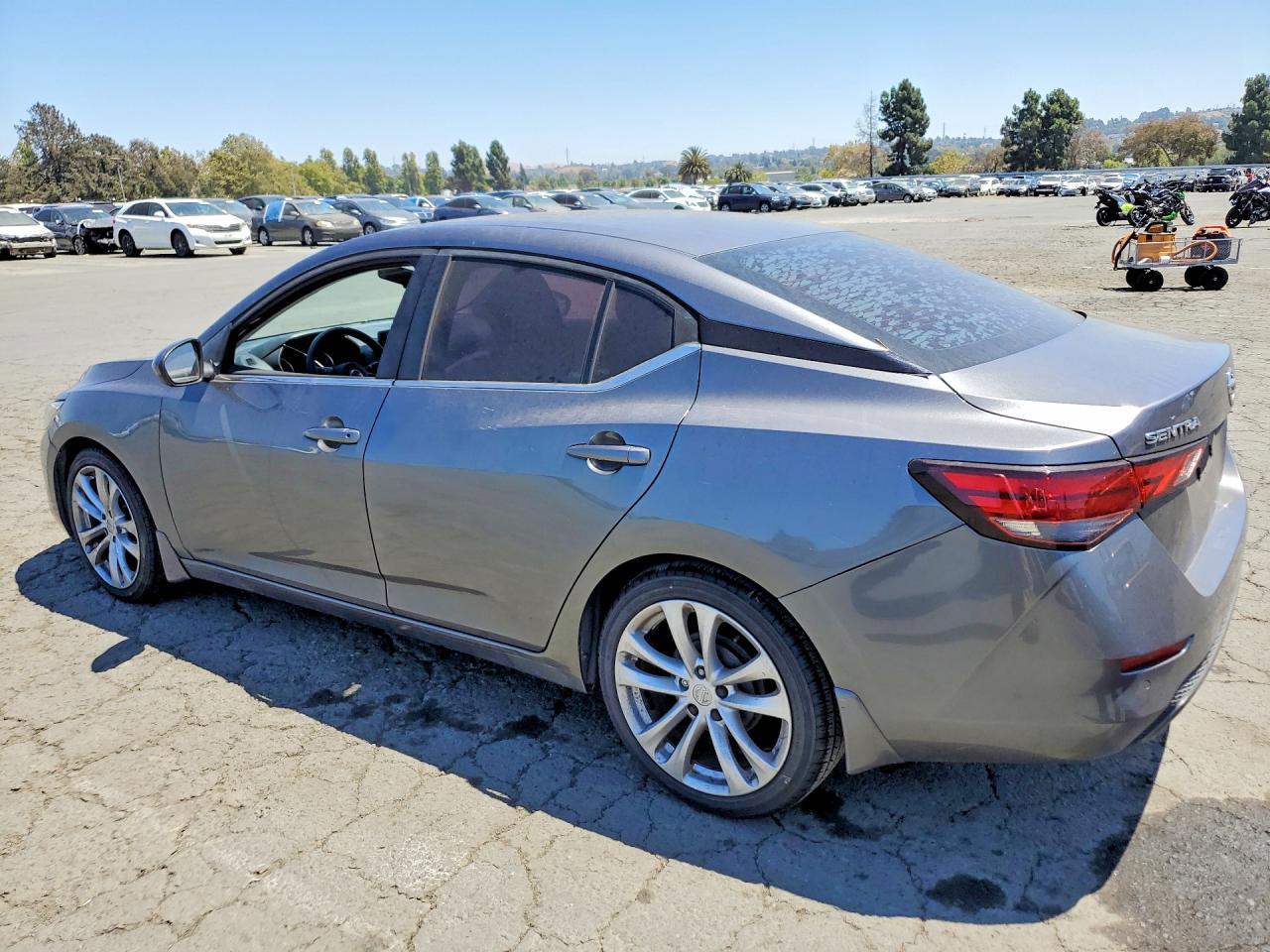 2021 Nissan Sentra S - Фото 2